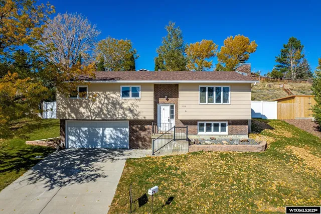 $356,000 | 3110 Ridgecrest Drive, Casper, WY 82604