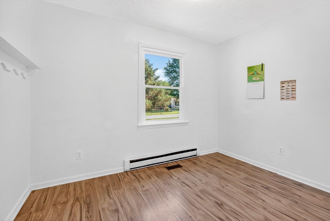 605 13th Street Grottoes, VA 24441 - Photo 23 of 45