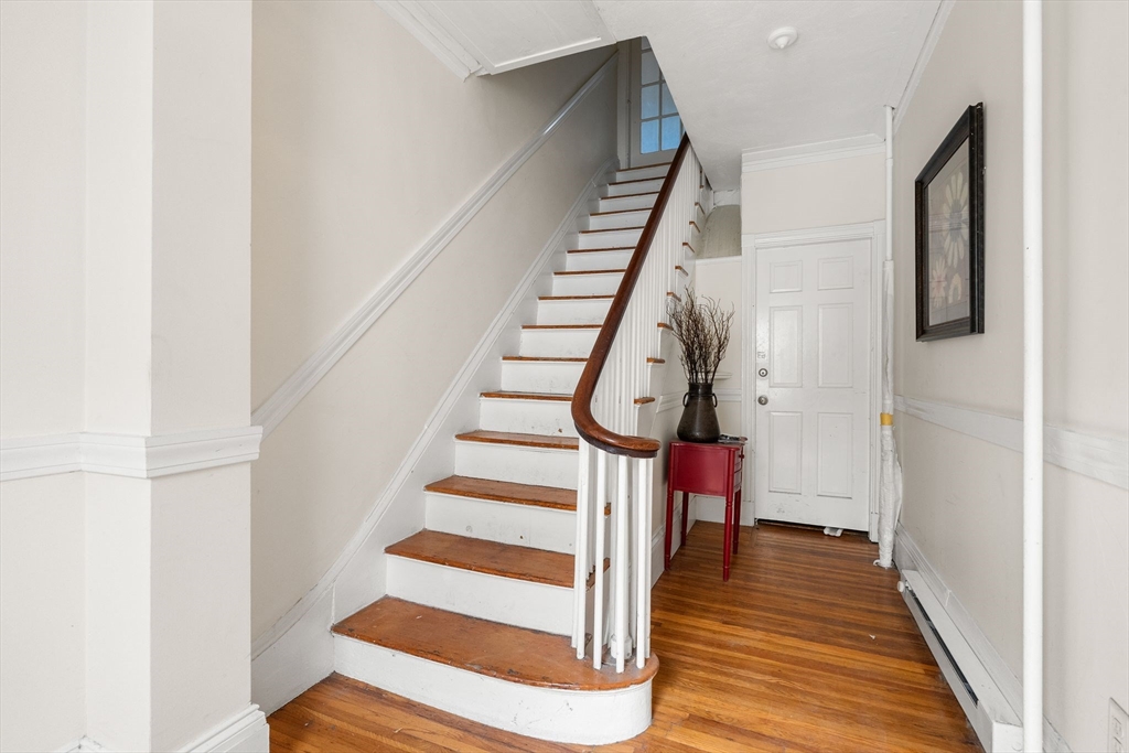 40 Victory Road Boston, MA 02122 - Photo 8 of 39