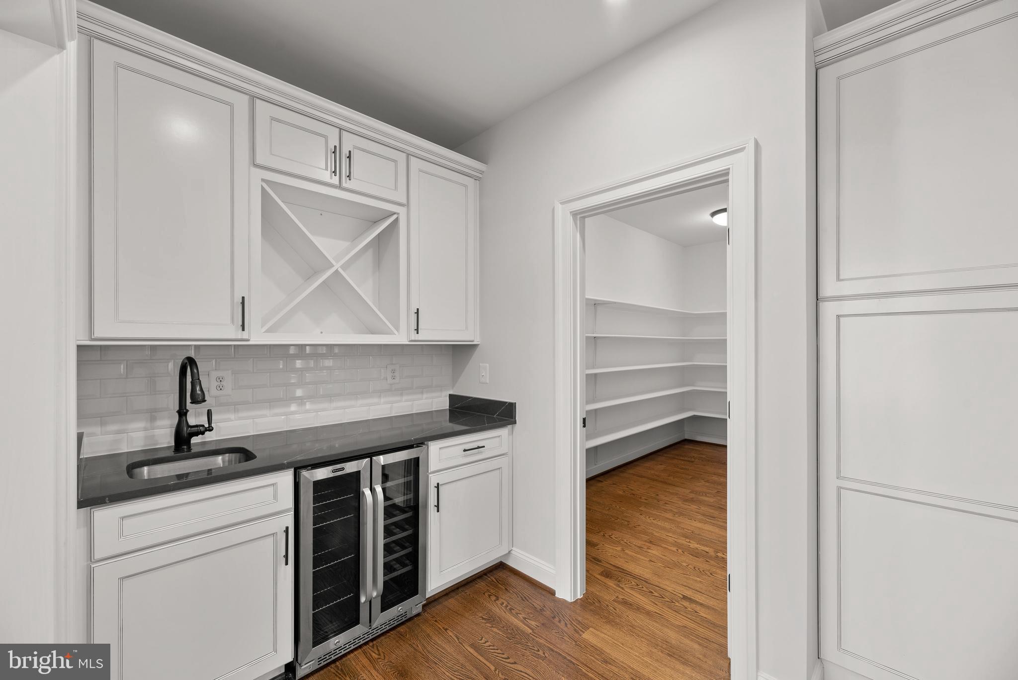 14628 Old Hanover Road, Unit TULARE Reisterstown, MD 21136 - Photo 13 of 60 a kitchen with a sink and cabinets