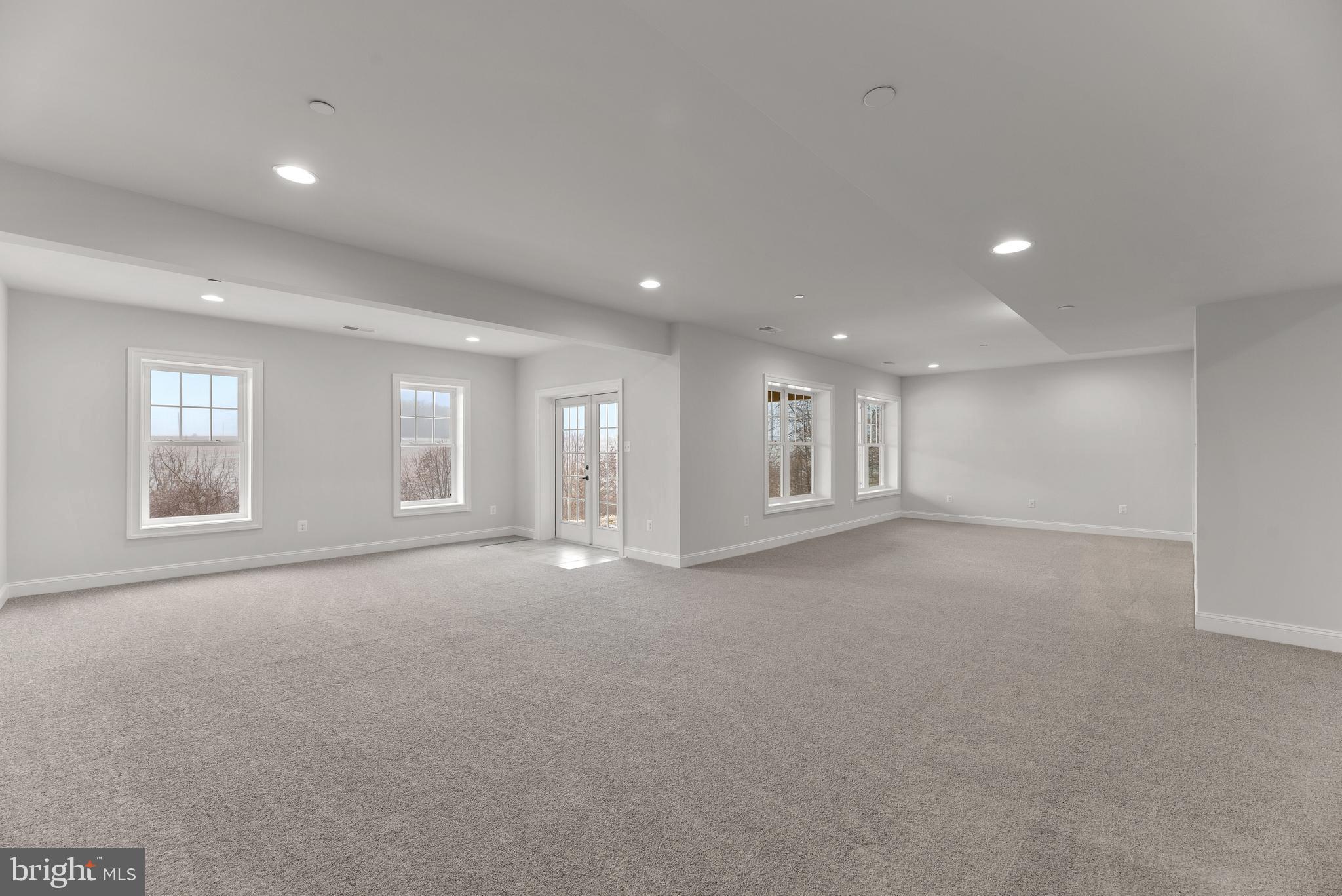 14628 Old Hanover Road, Unit TULARE Reisterstown, MD 21136 - Photo 48 of 60 a view of empty room with windows