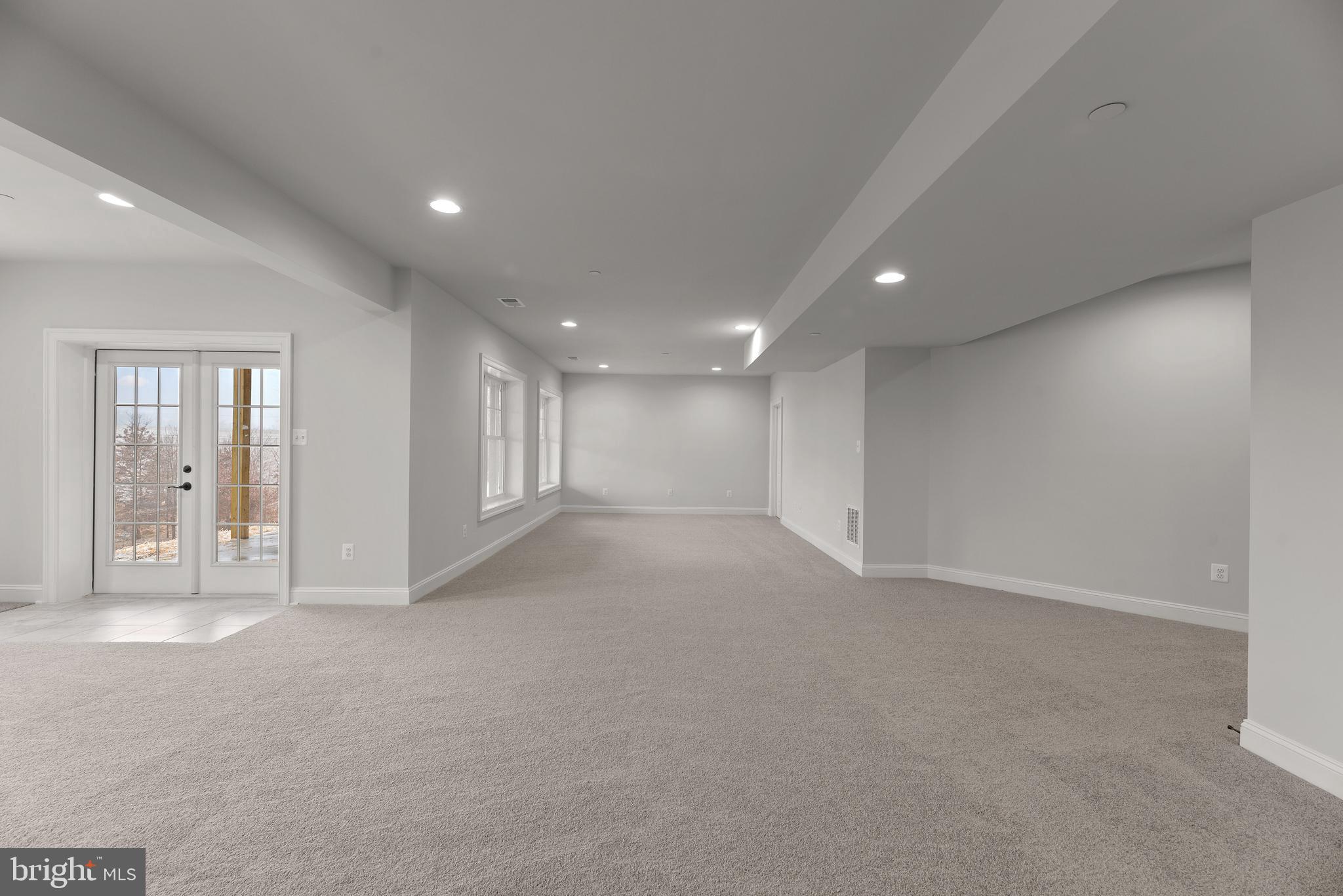 14628 Old Hanover Road, Unit TULARE Reisterstown, MD 21136 - Photo 49 of 60 a view of an empty room