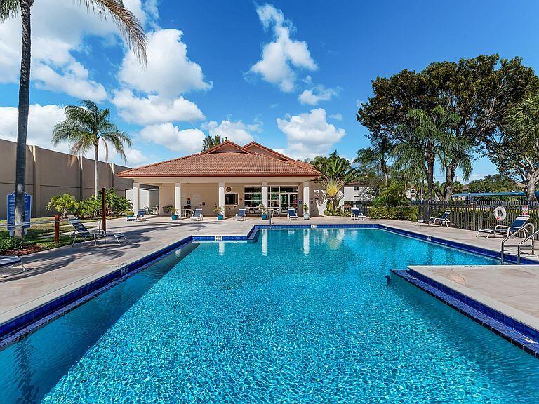 360 Northwest 67th Street, Unit E102 Boca Raton, FL 33487 - Photo 5 of 36 sande vance pool