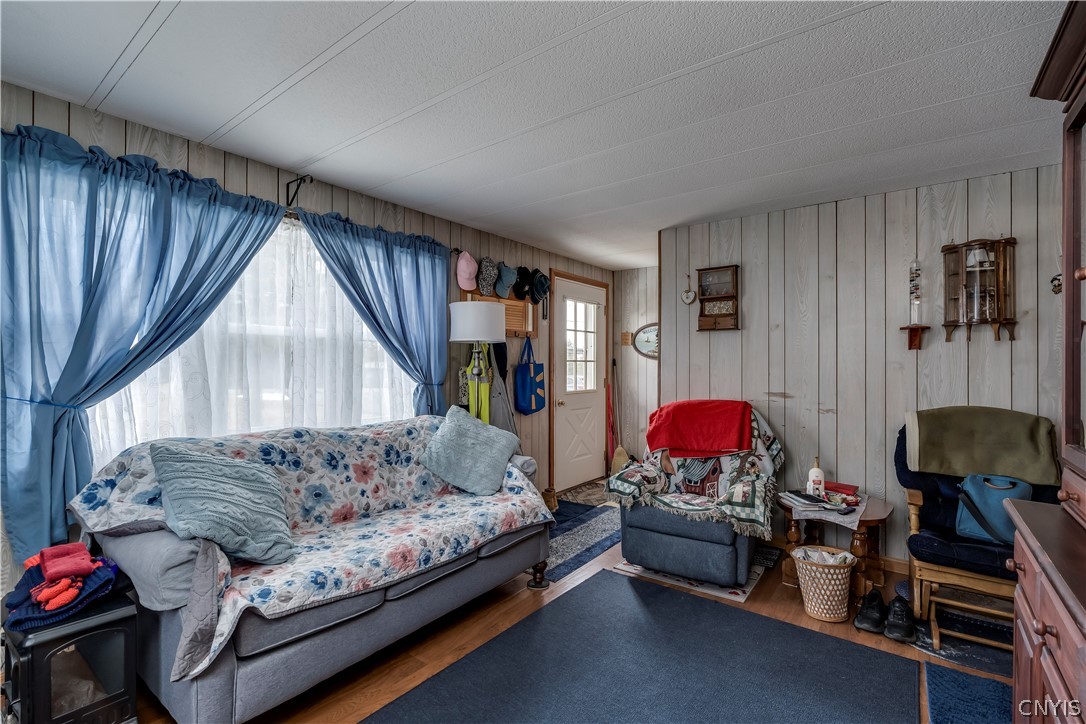 20710 Reasoner Road Brownville, NY 13601 - Photo 3 of 40 Living Room