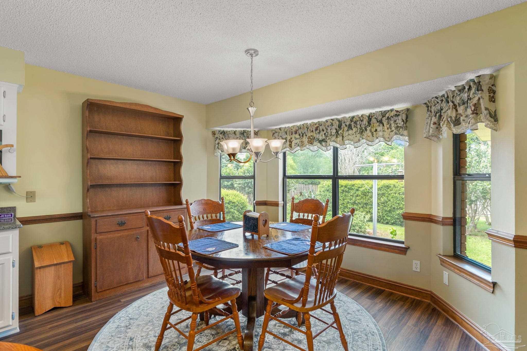 5816 Forest Ridge Drive Pensacola, FL 32526 - Photo 21 of 55