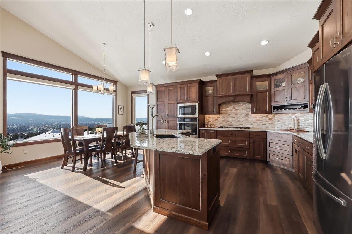 8814 East Ridgeline Lane Spokane, WA 99217 - Photo 12 of 49