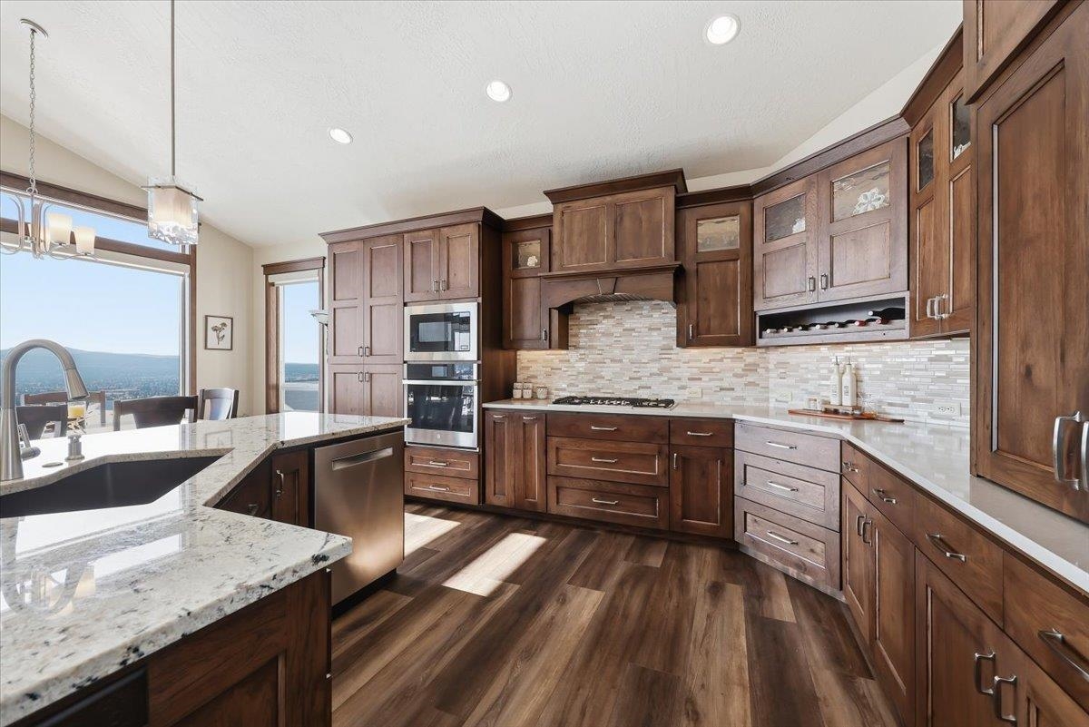 8814 East Ridgeline Lane Spokane, WA 99217 - Photo 13 of 49