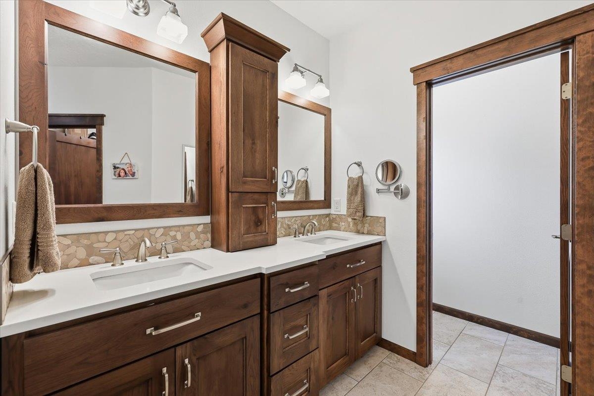 8814 East Ridgeline Lane Spokane, WA 99217 - Photo 22 of 49