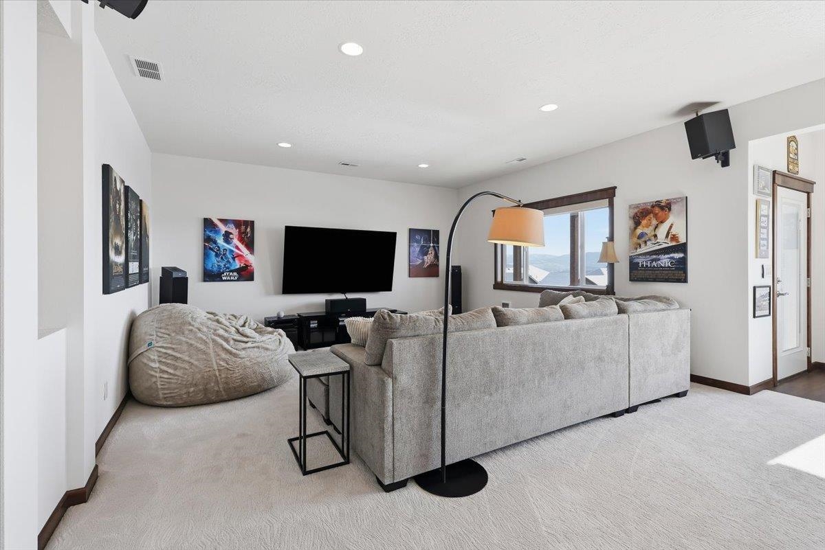 8814 East Ridgeline Lane Spokane, WA 99217 - Photo 29 of 49