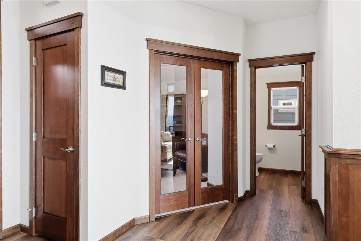 8814 East Ridgeline Lane Spokane, WA 99217 - Photo 4 of 49