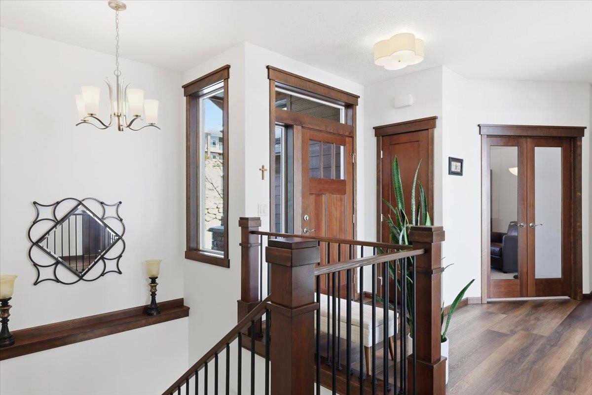 8814 East Ridgeline Lane Spokane, WA 99217 - Photo 5 of 49