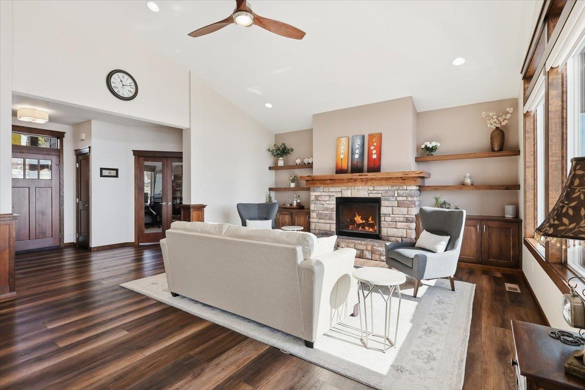 8814 East Ridgeline Lane Spokane, WA 99217 - Photo 6 of 49