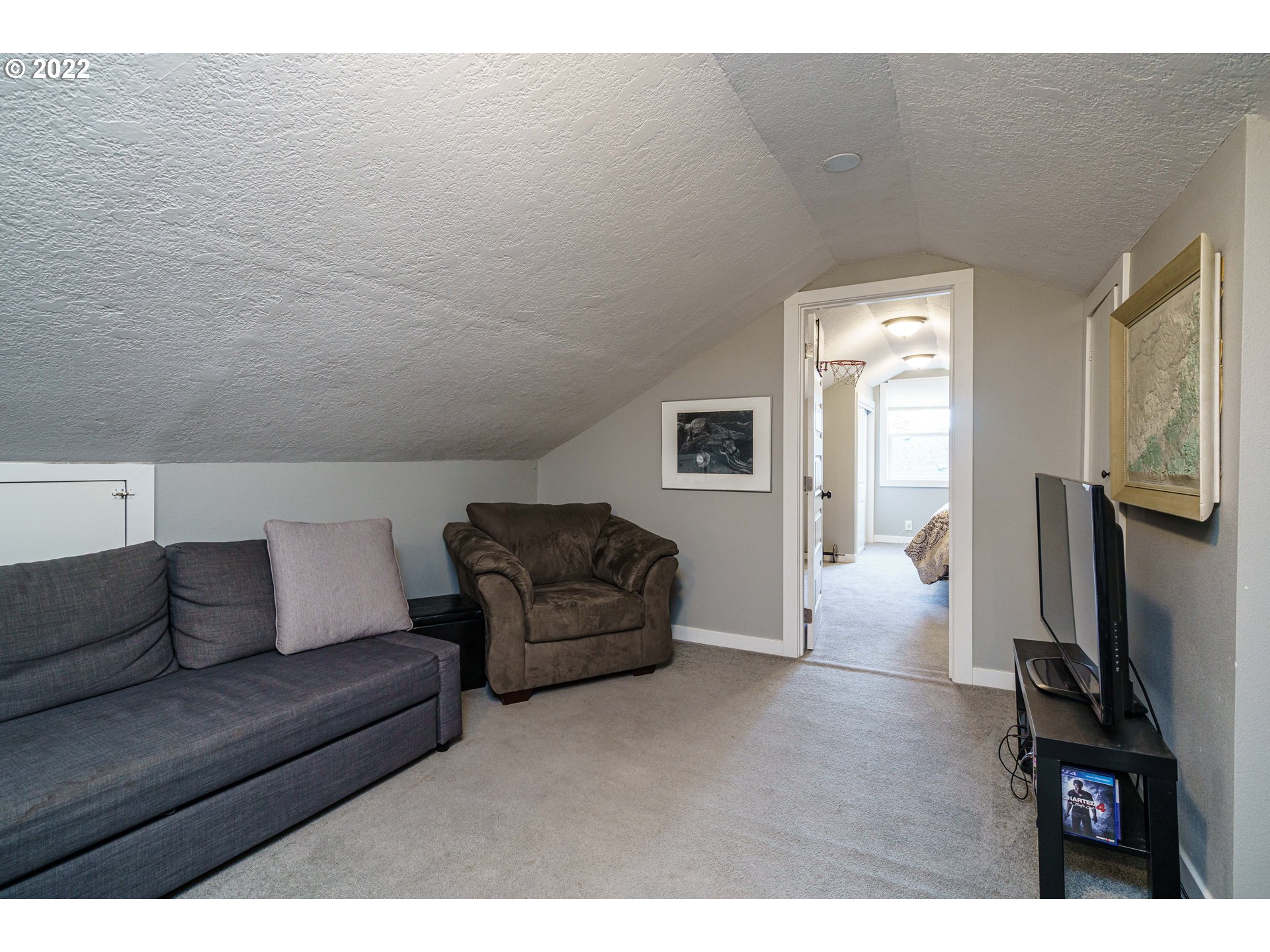 8563 Southeast Roots Road Clackamas, OR 97015 - Photo 24 of 30 Gallery Image 24