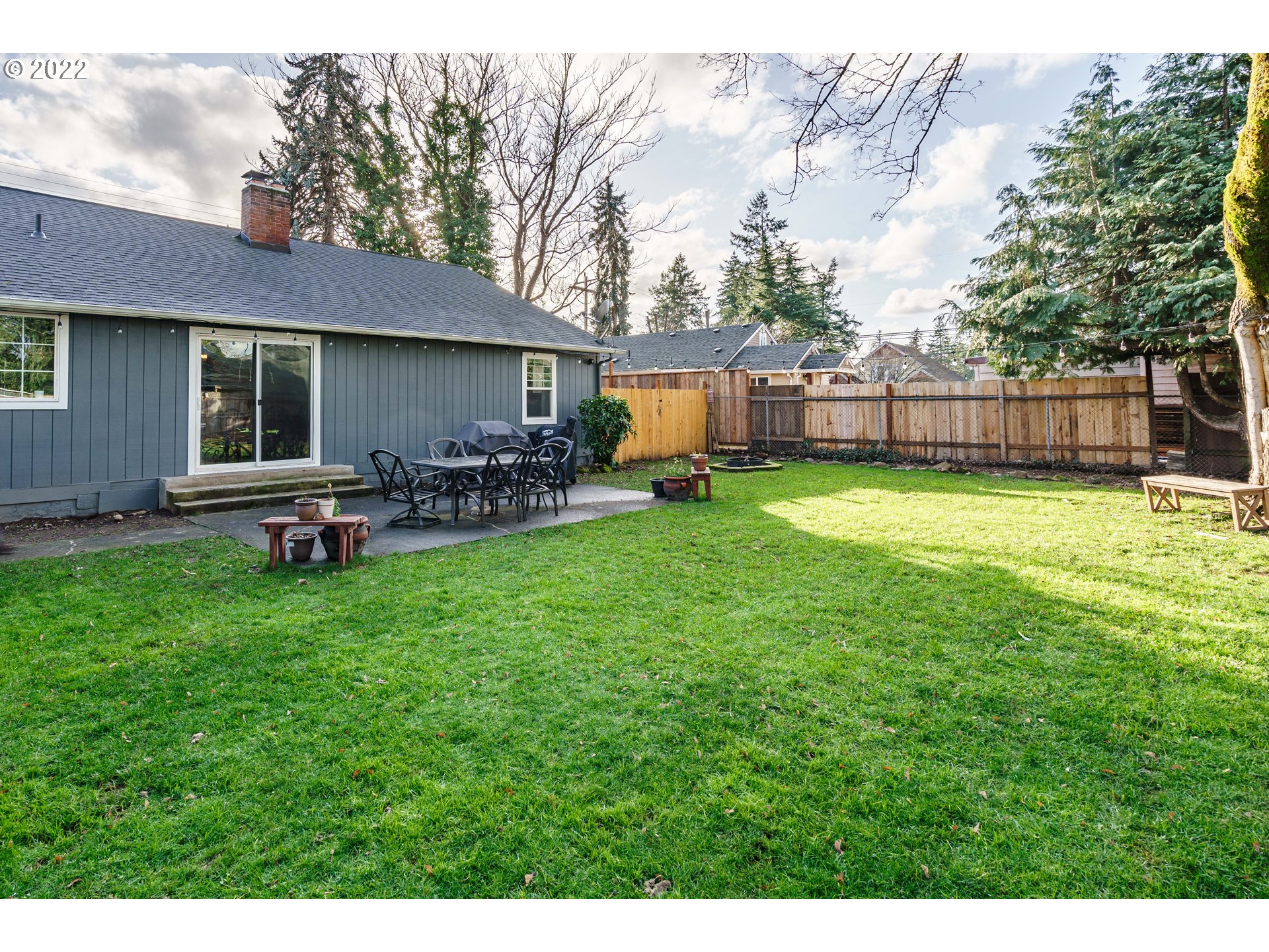 8563 Southeast Roots Road Clackamas, OR 97015 - Photo 30 of 30 Gallery Image 30