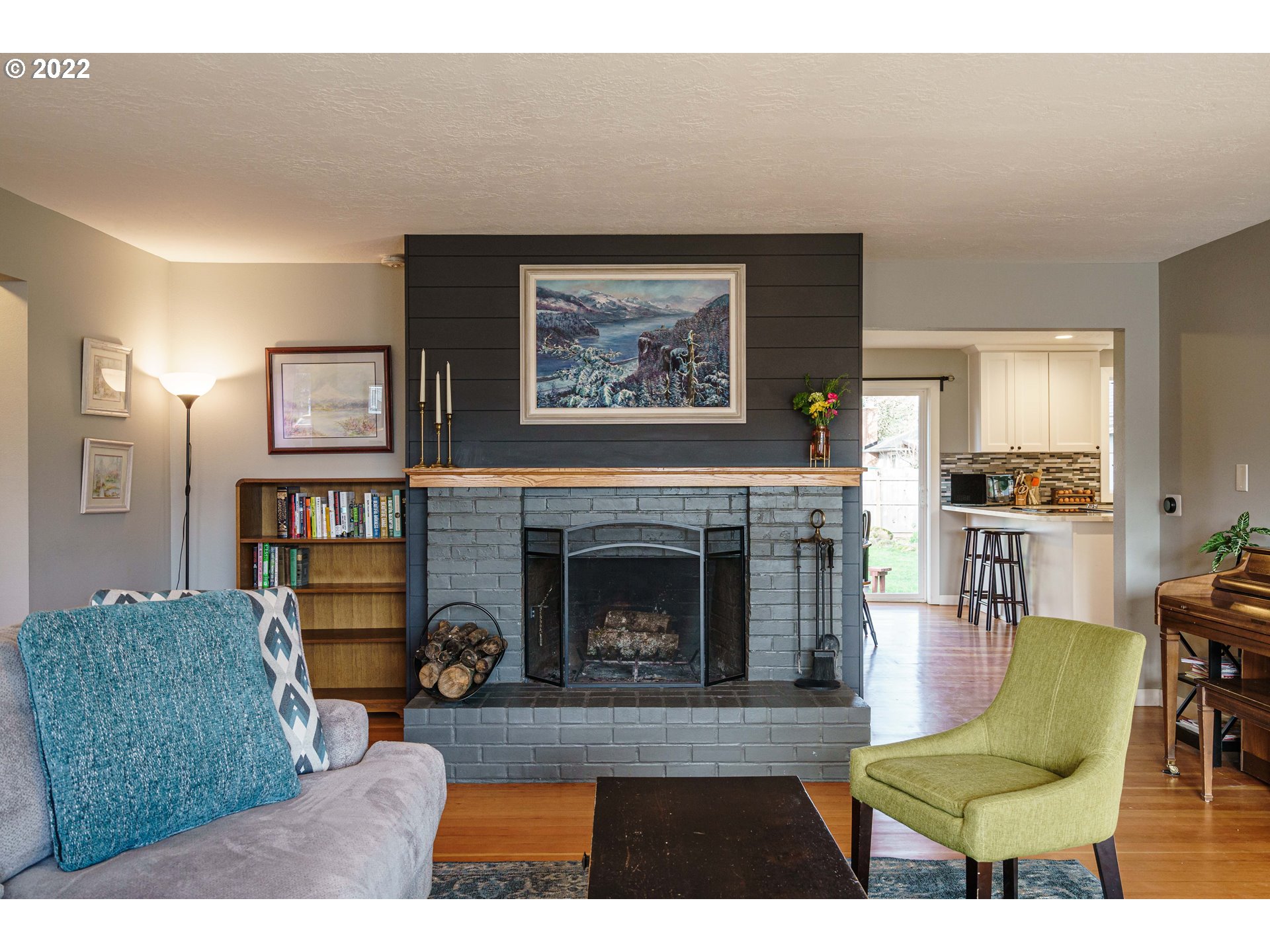 8563 Southeast Roots Road Clackamas, OR 97015 - Photo 6 of 30 Gallery Image 6