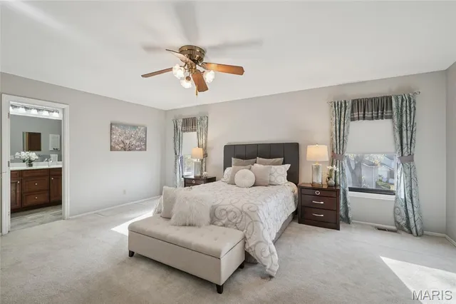 $550,000 | 12848 Haverton Drive, Creve Coeur, MO 63141