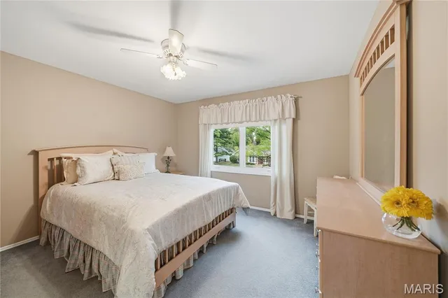 $550,000 | 12848 Haverton Drive, Creve Coeur, MO 63141