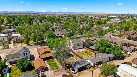 an aerial view of multiple house