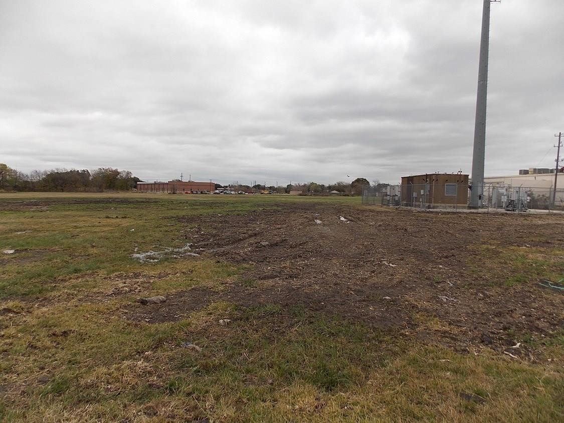 2619 Red Bluff Road Pasadena, TX 77506 - Photo 5 of 9