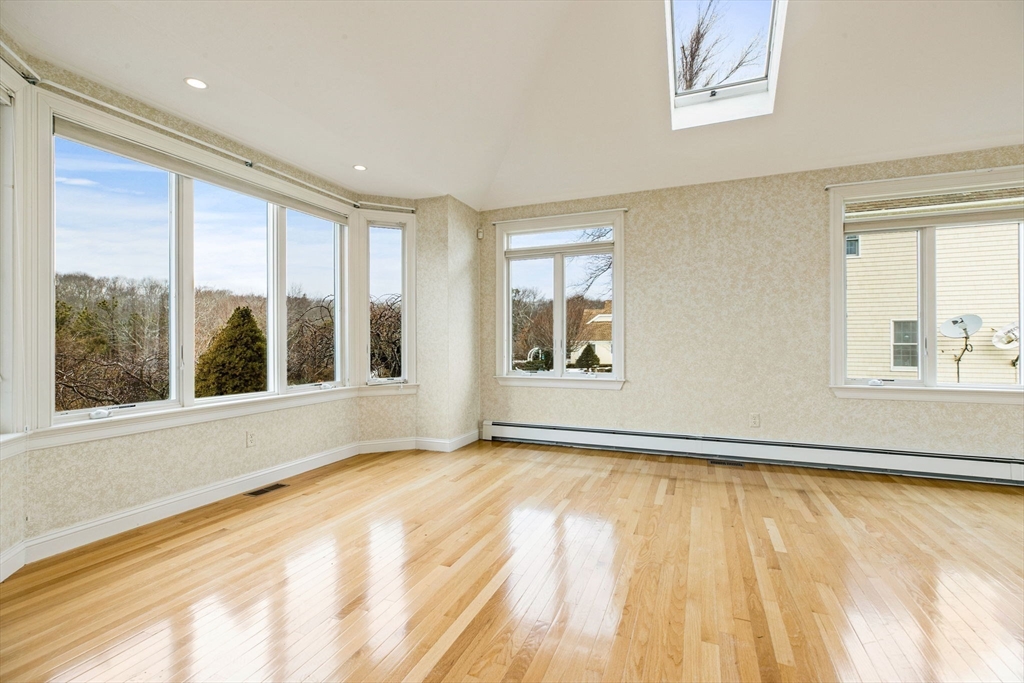 42 Oak Bluff Circle, Unit H Plymouth, MA 02360 - Photo 20 of 32