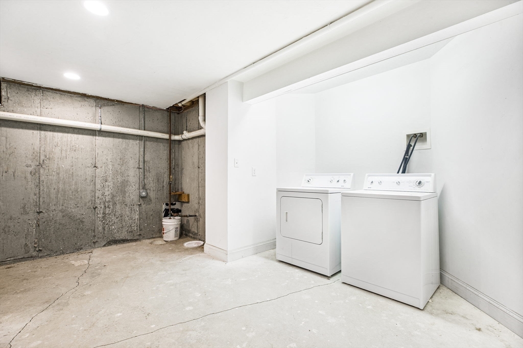 42 Oak Bluff Circle, Unit H Plymouth, MA 02360 - Photo 29 of 32