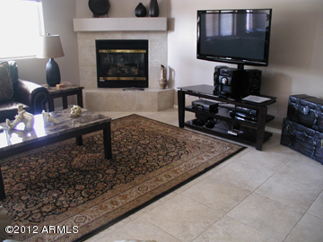 2703 East Fremont Road Phoenix, AZ 85042 - Photo 9 of 20 Great Room
