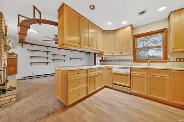 $195,000 | 6922 Bloom Drive, Greentown, IN 46936