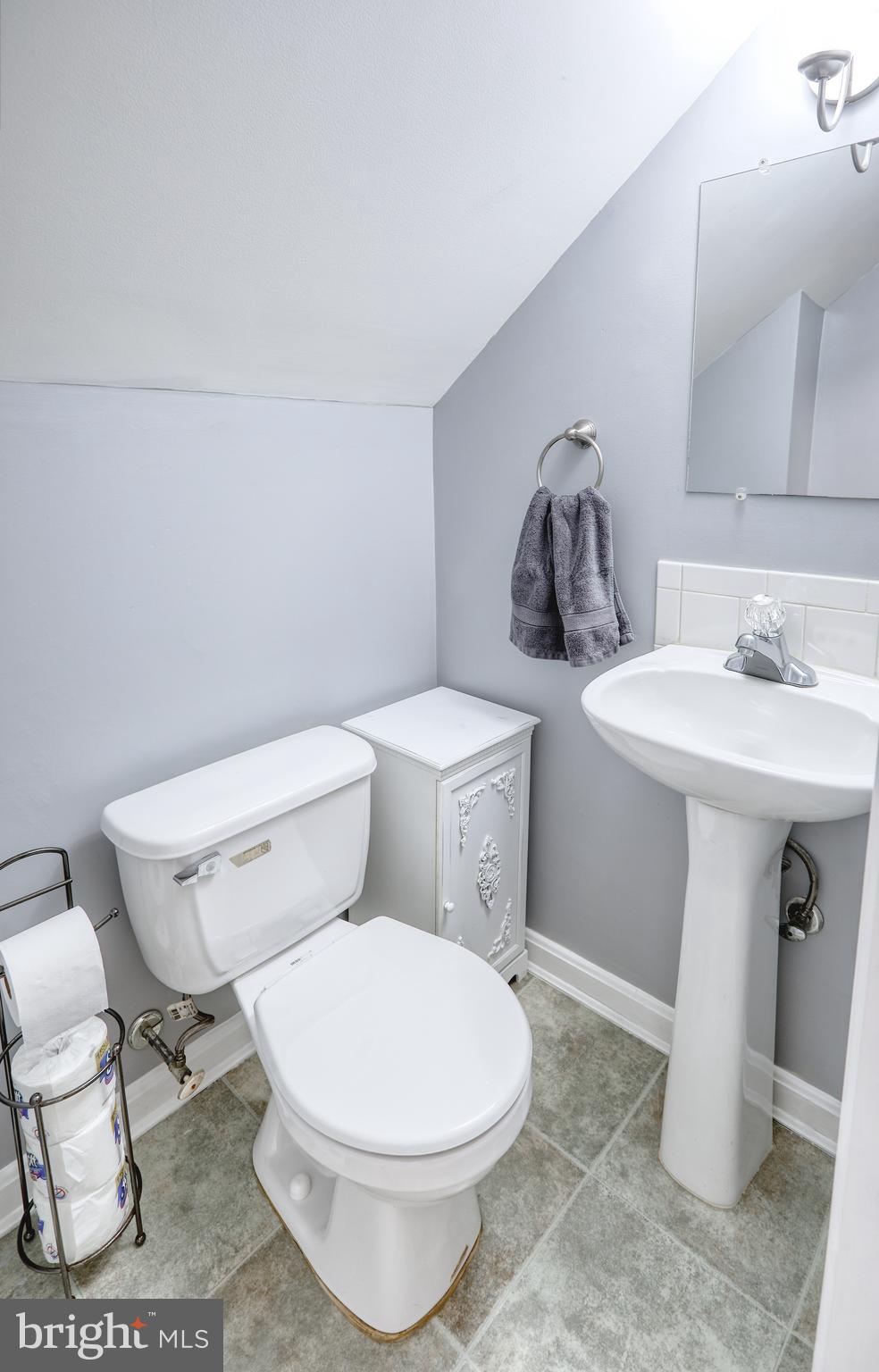 3 James Street Baltimore, MD 21221 - Photo 14 of 19 Upper Level Half Bath