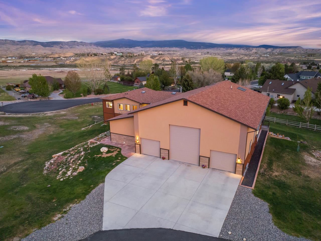 2209 Hatton Place Montrose, CO 81401 - Photo 6 of 42 a view of a city with mountain
