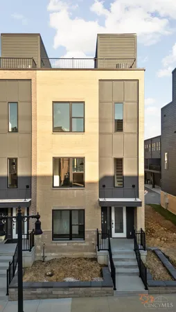 $649,900 | 3014 Woodburn Avenue, Cincinnati, OH 45206