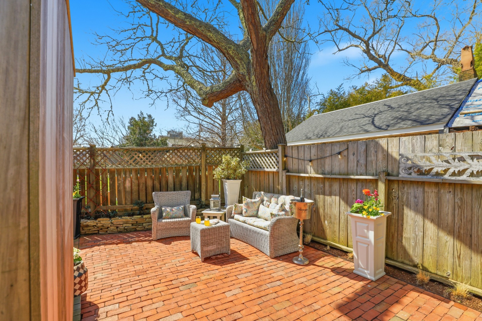 3 Cottage Court Nantucket, MA 02554 - Photo 31 of 41