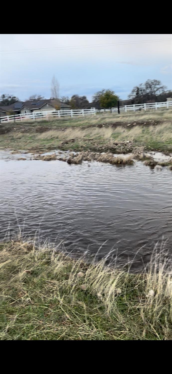 9881 Scenic Valley Road Valley Springs, CA 95252 - Photo 7 of 12 a view of an ocean