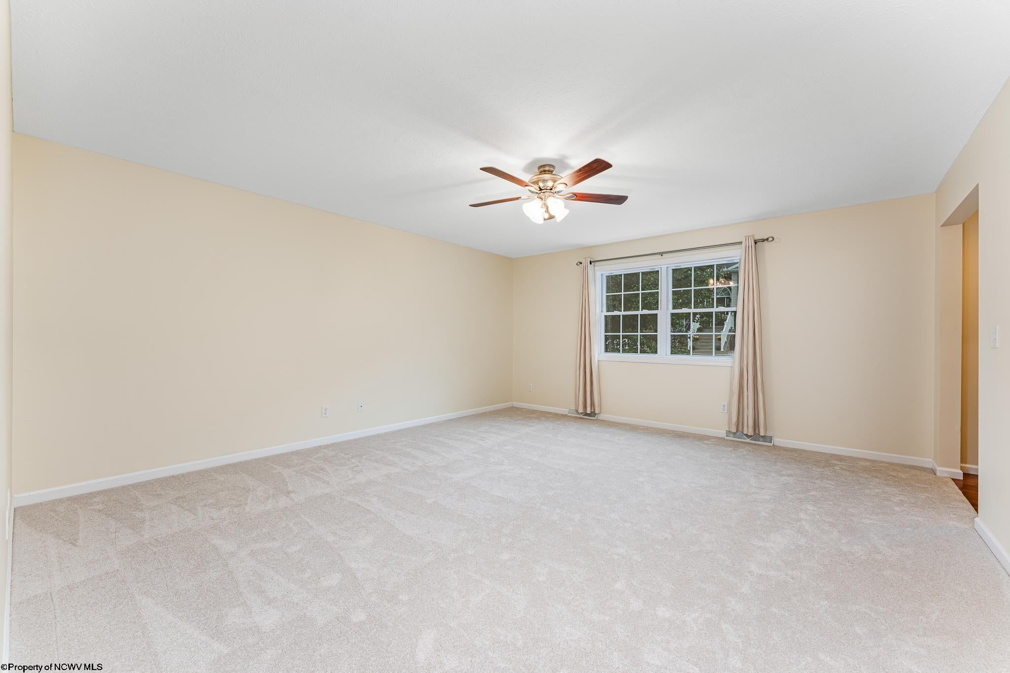 122 Summits Ridge Morgantown, WV 26508 - Photo 8 of 48 Gallery Image 8