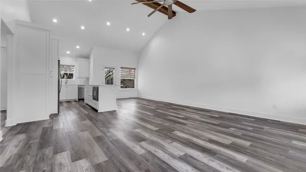 $1,800 | 403 Oak Drive, Kingsland, TX 78639