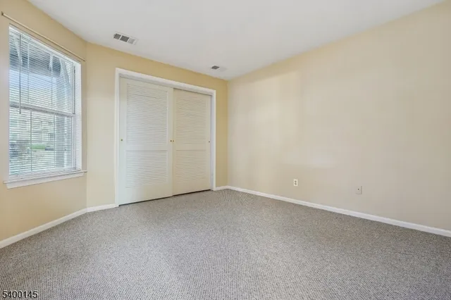 $1,950 | 11 Ray Court, Unit 11, Bedminster, NJ 07921