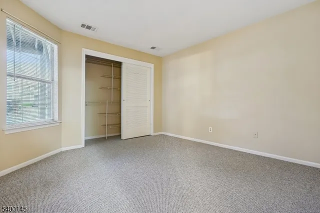 $1,950 | 11 Ray Court, Unit 11, Bedminster, NJ 07921