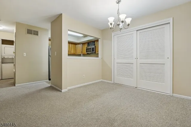 $1,950 | 11 Ray Court, Unit 11, Bedminster, NJ 07921