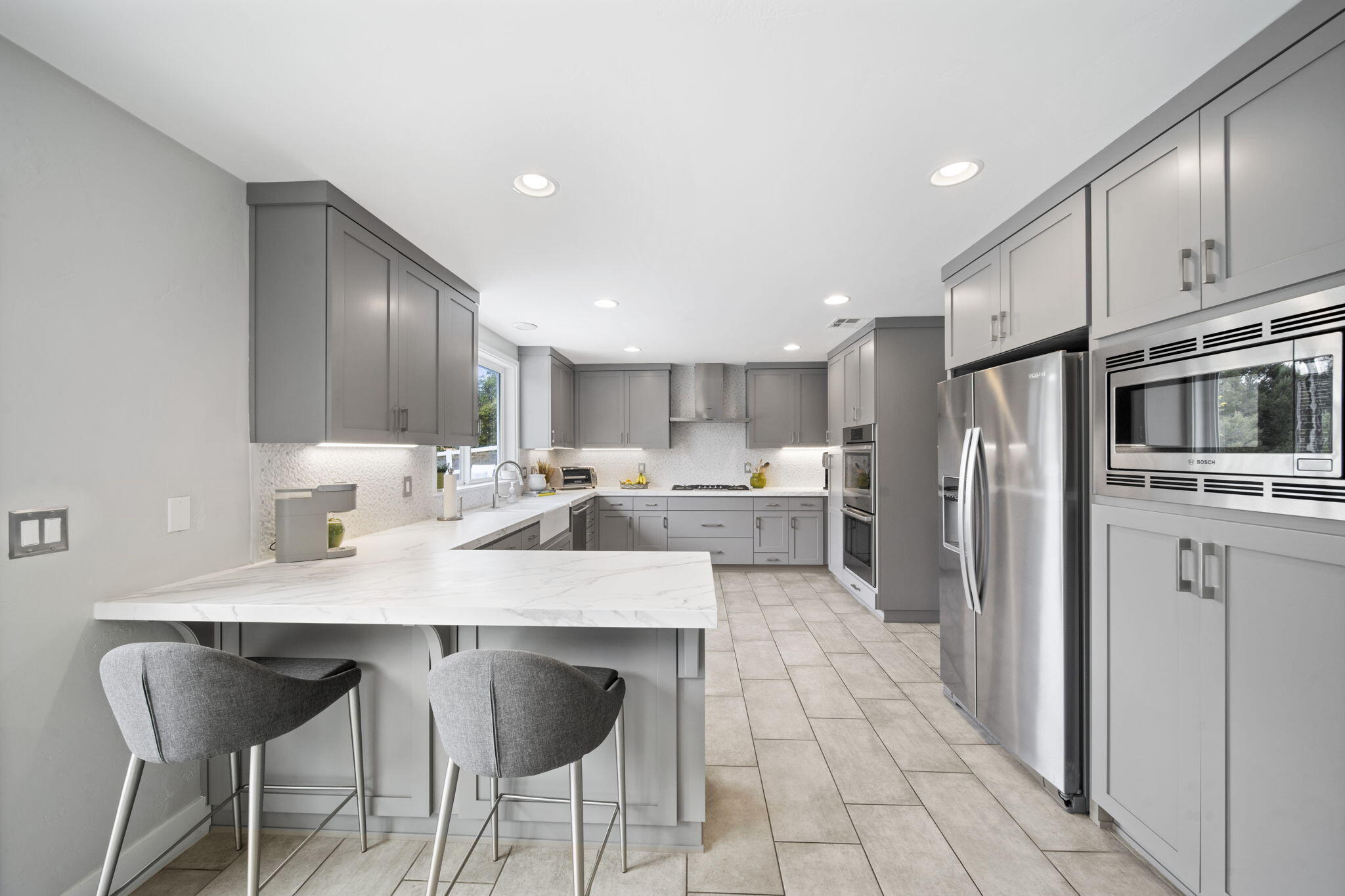 31098 Del Rey Road Temecula, CA 92591 - Photo 23 of 75 kitchen