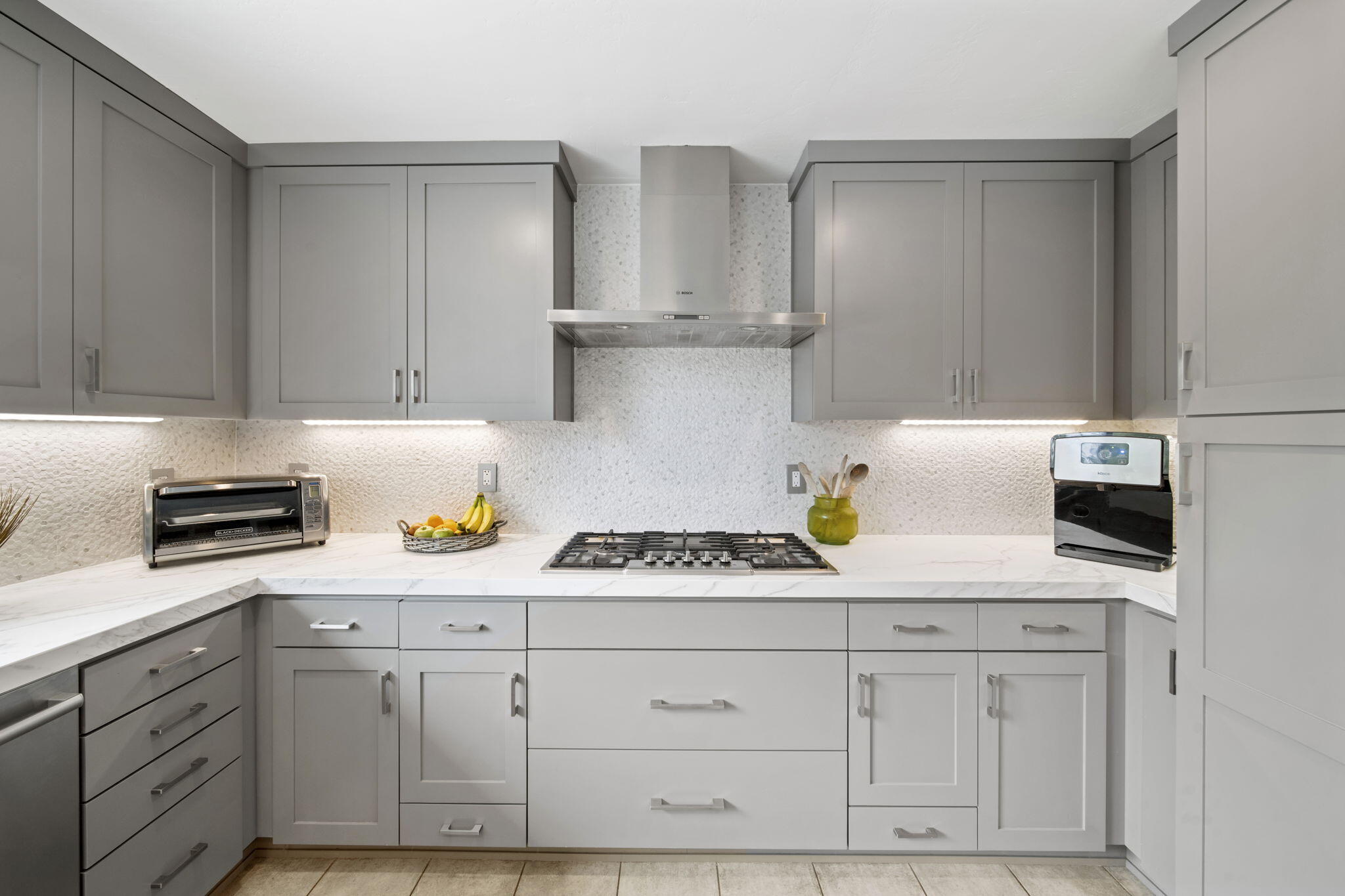 31098 Del Rey Road Temecula, CA 92591 - Photo 26 of 75 kitchen