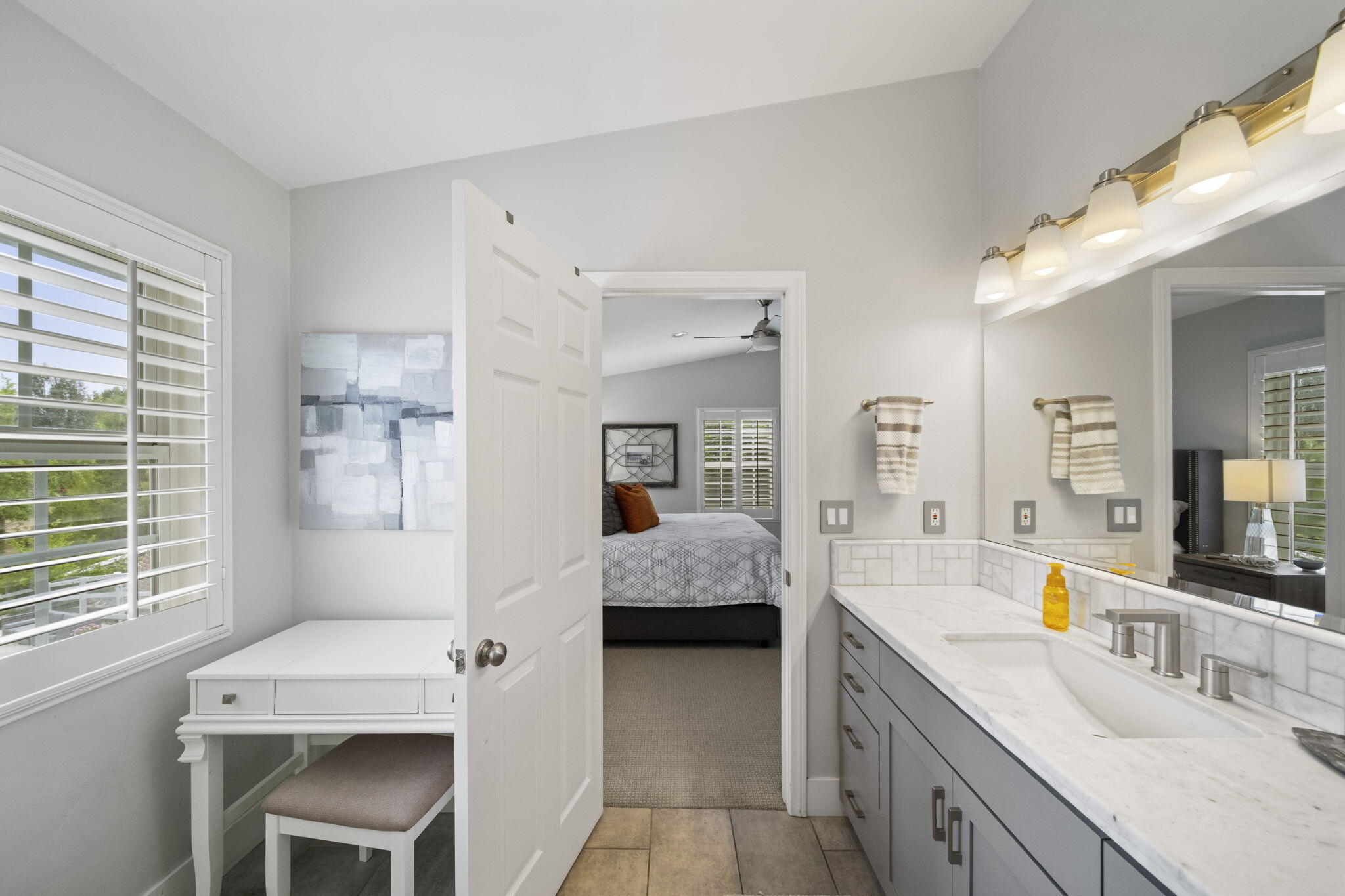 31098 Del Rey Road Temecula, CA 92591 - Photo 50 of 75 masterbath