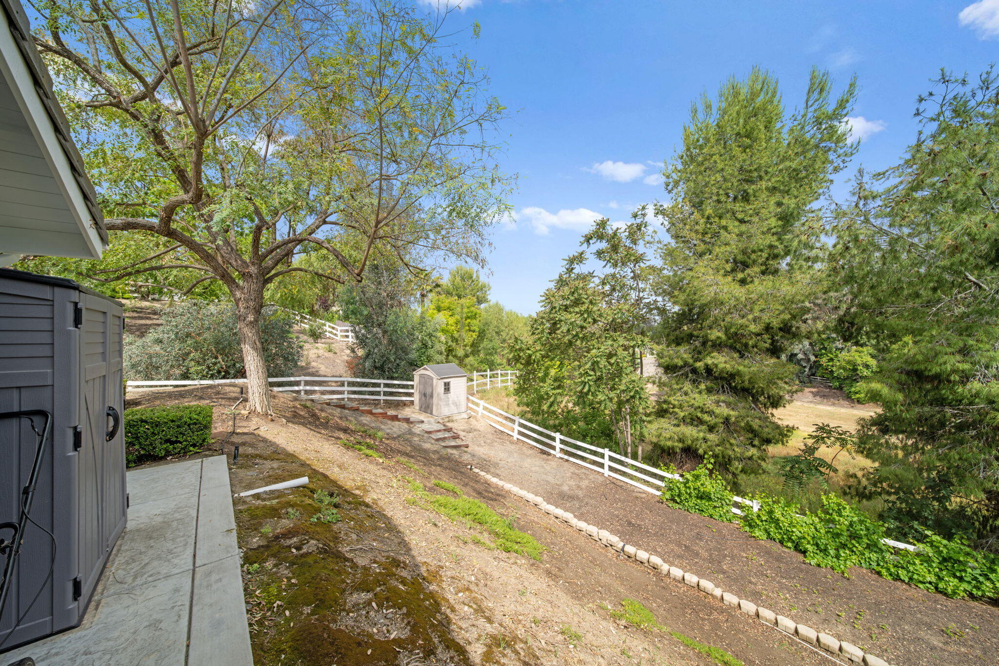 31098 Del Rey Road Temecula, CA 92591 - Photo 66 of 75 side yard
