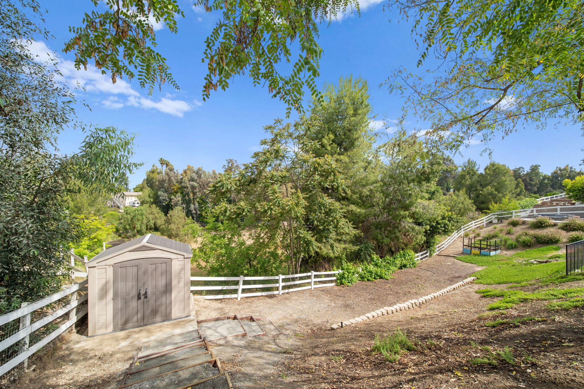 31098 Del Rey Road Temecula, CA 92591 - Photo 67 of 75 side yard