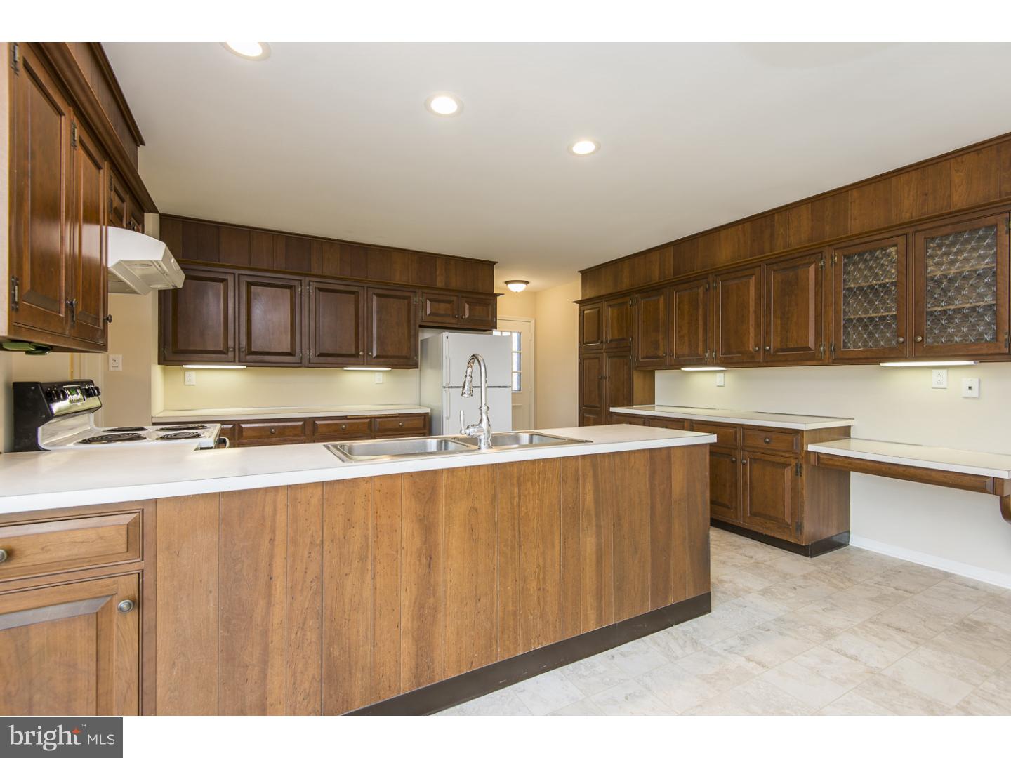 956 Conner Road West Chester, PA 19380 - Photo 11 of 25 Gallery Image 11