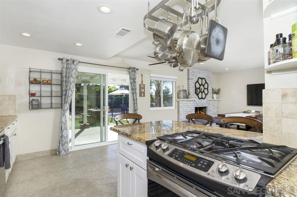 4081 Via Rio Avenue Oceanside, CA 92057 - Photo 8 of 24