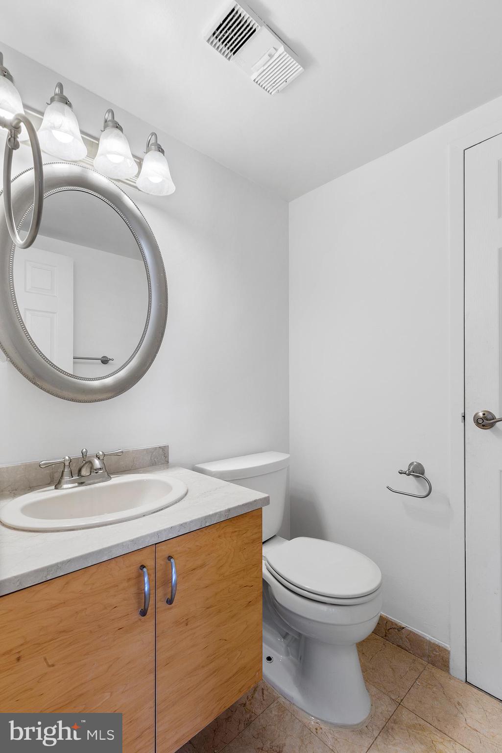 200 Lombard Street, Unit 528 Philadelphia, PA 19147 - Photo 11 of 24