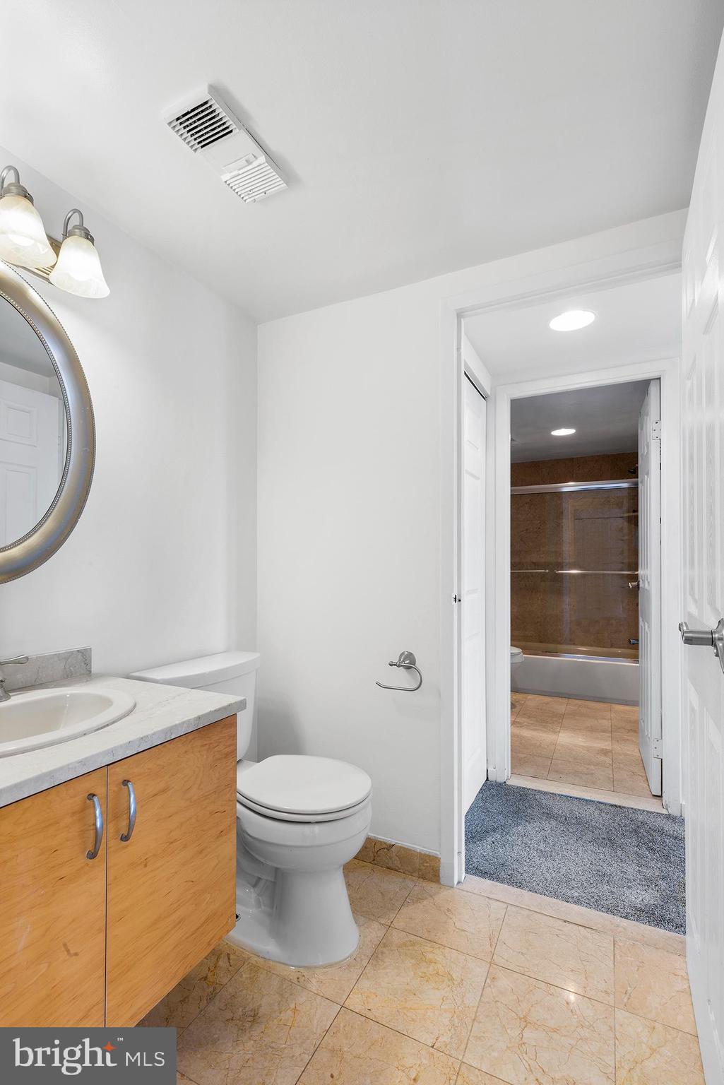 200 Lombard Street, Unit 528 Philadelphia, PA 19147 - Photo 12 of 24