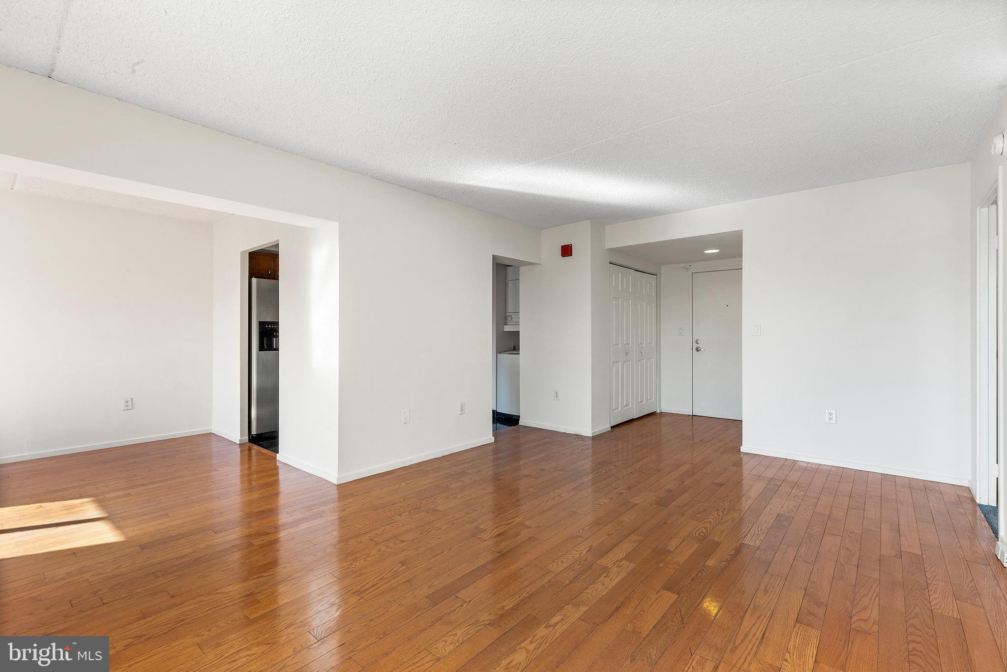 200 Lombard Street, Unit 528 Philadelphia, PA 19147 - Photo 4 of 24