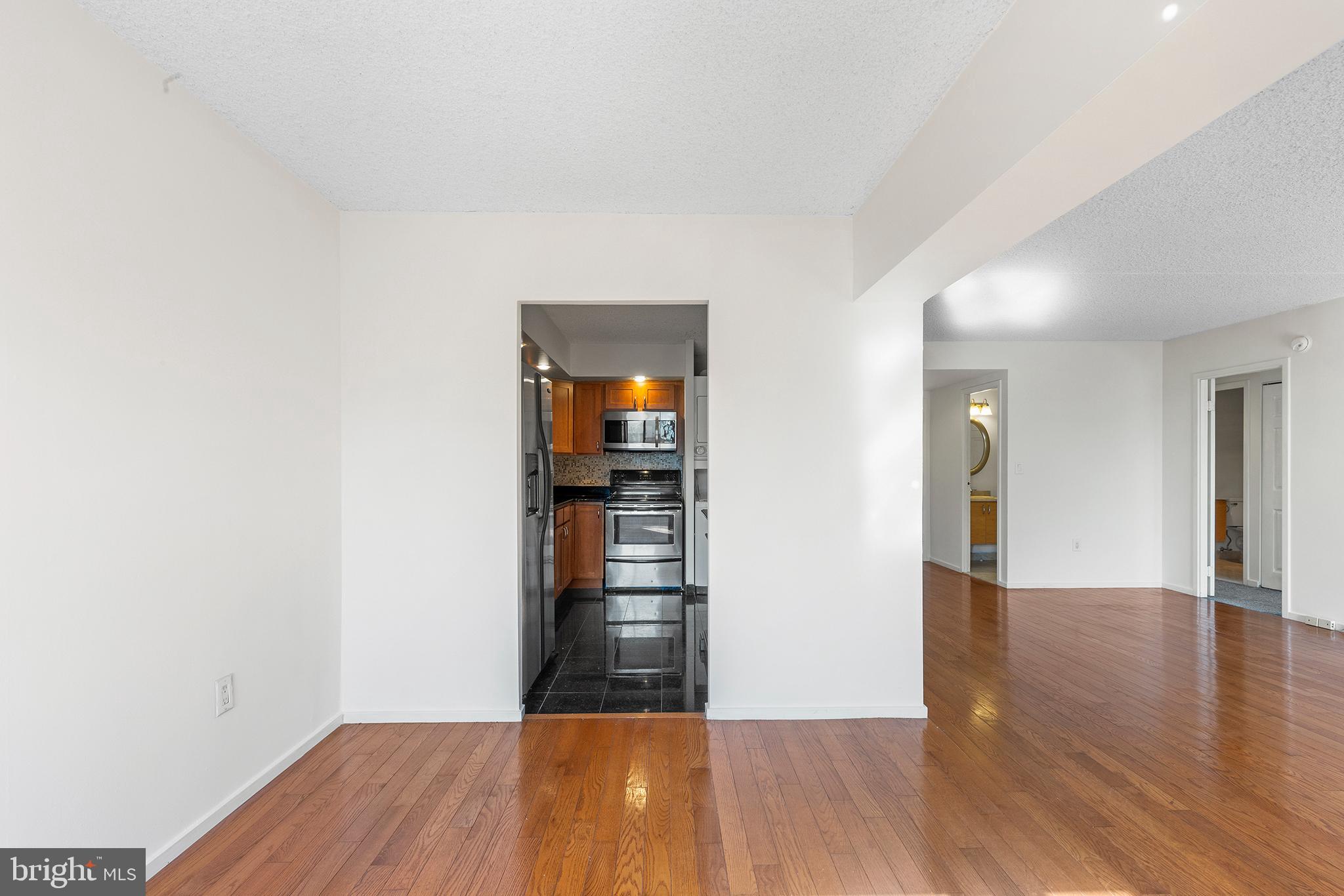 200 Lombard Street, Unit 528 Philadelphia, PA 19147 - Photo 9 of 24