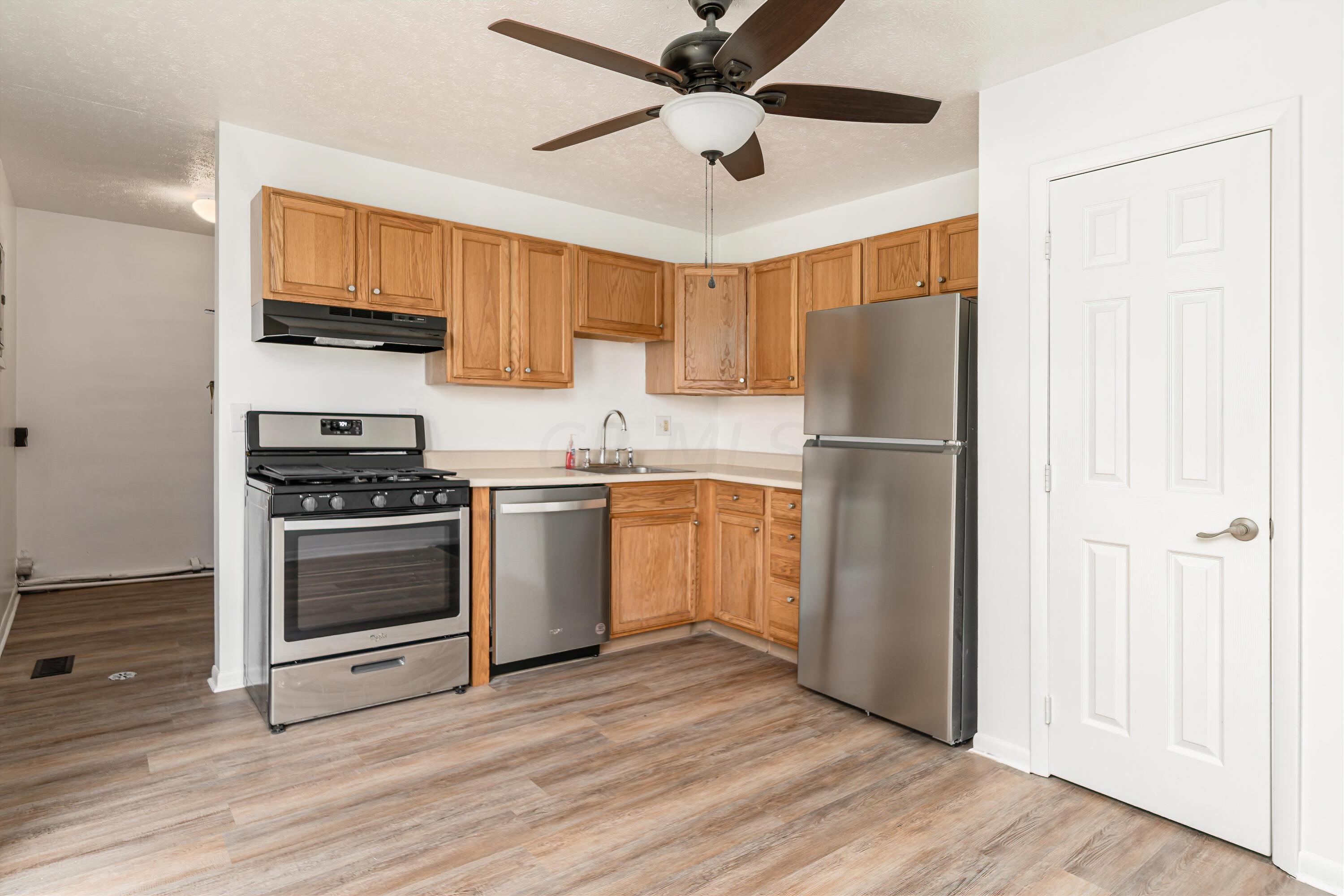 2553 Gatewood Road Columbus, OH 43219 - Photo 13 of 23 Pic 13