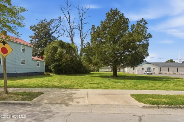 $18,000 | 821 West Street, New Bern, NC 28560